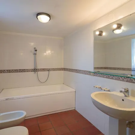 Ferienvilla Mit Whirlpool By Interhome בית נופש *
